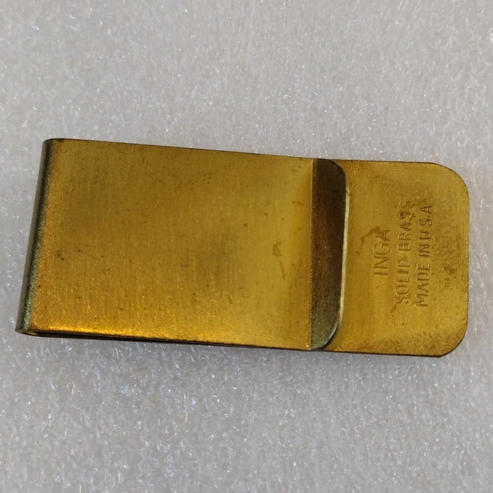 Vintage solid brass train en